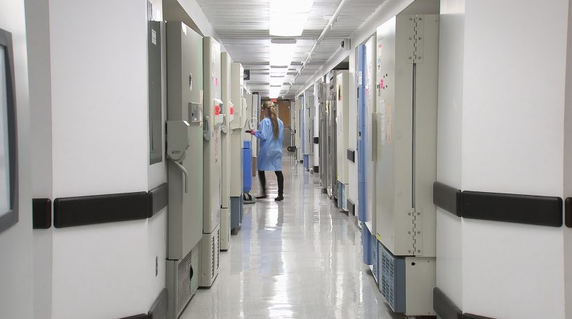 The Pros & Cons of Working in a Hospital as a Nurse