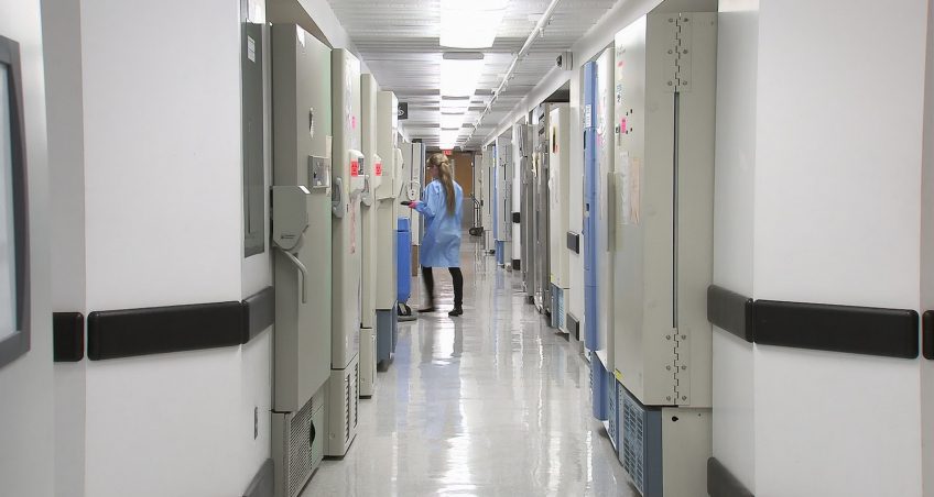 The Pros & Cons of Working in a Hospital as a Nurse